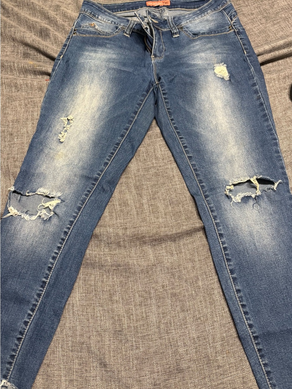 YMI Women's Blue Distressed Skinny Jeans wannabettabutt size 11